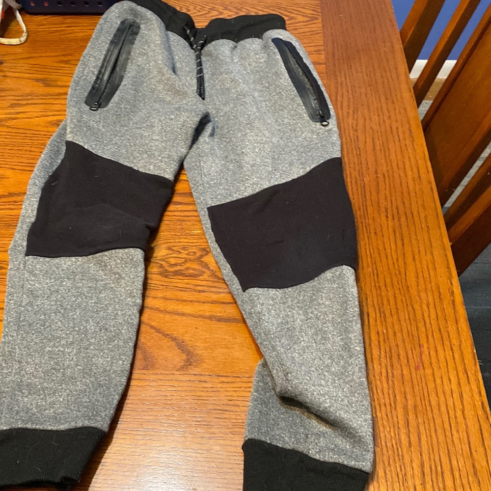 Sunrise Kingdom Modern Fashion pants (Size Medium Kids)